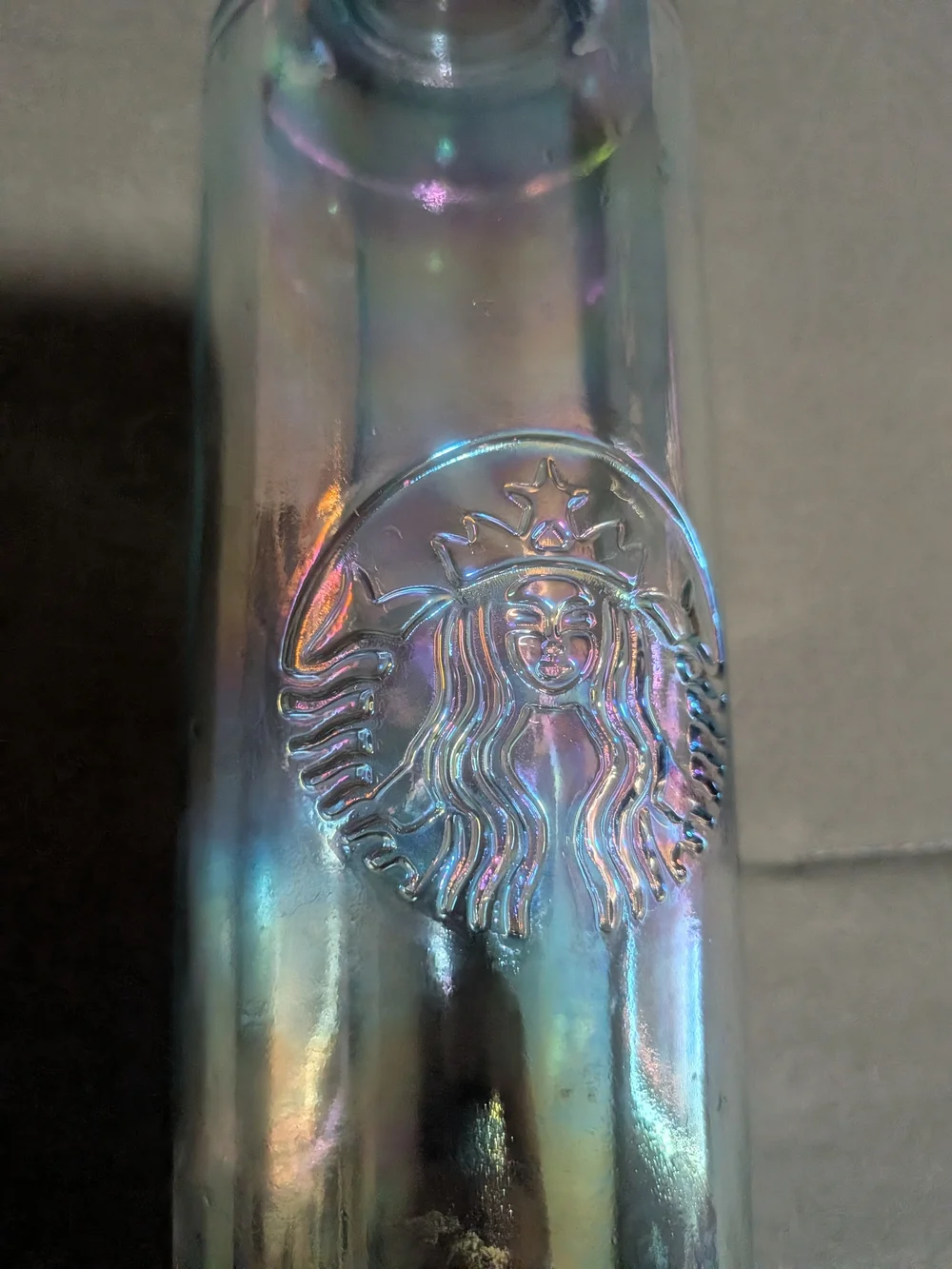 Starbucks Recycled Glass Luster Iridescent Rainbow Water Bottle SPAIN 22 oz